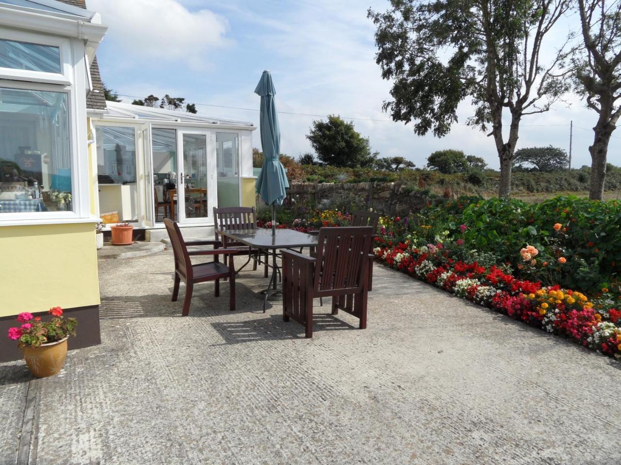 Monterey Pines Bed & Breakfast Helston Dış mekan fotoğraf